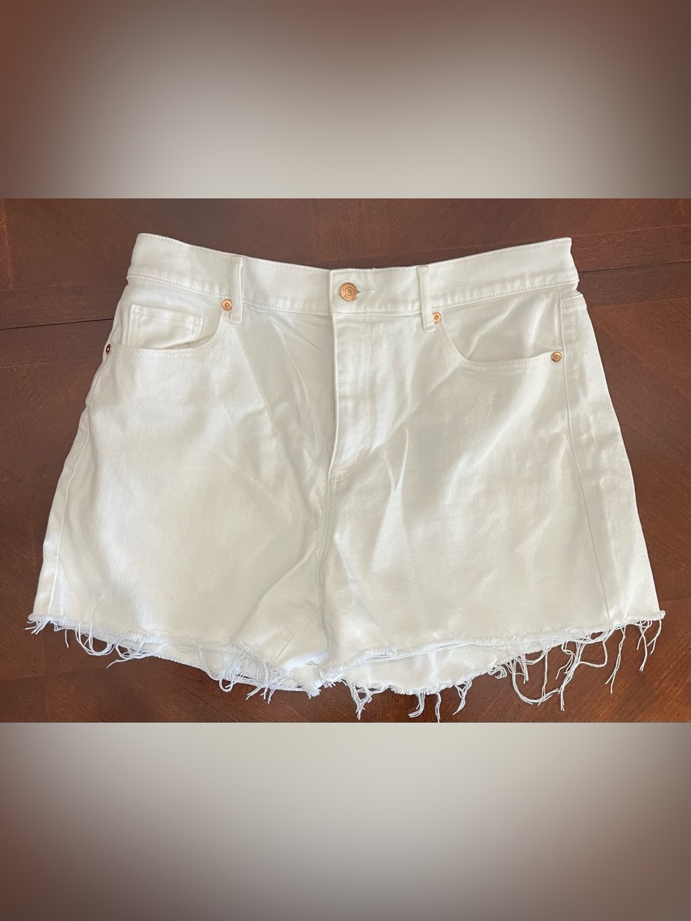 LOFT White Frayed-Hem Denim Shorts
